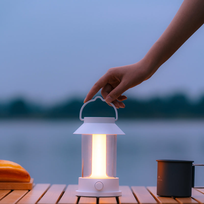 Retro Camping Light